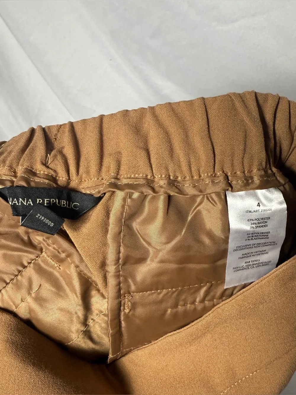 Banana Republic Pants - MID-RISE RELAXED PULL ON